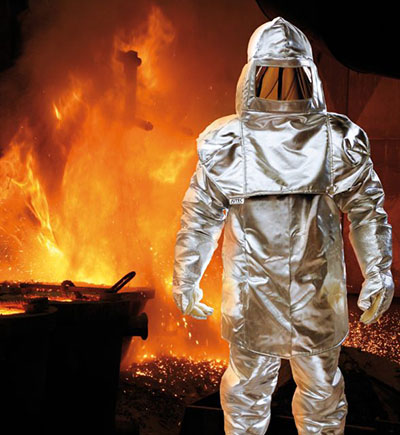 ropa aluminizada.